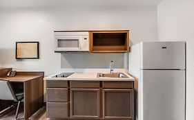 Woodspring Suites Bakersfield Airport